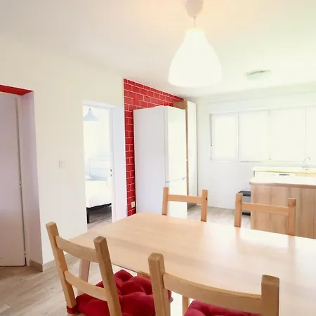 Апартаменты Notel Club - Apartamentorojo En Cueto Сантандер