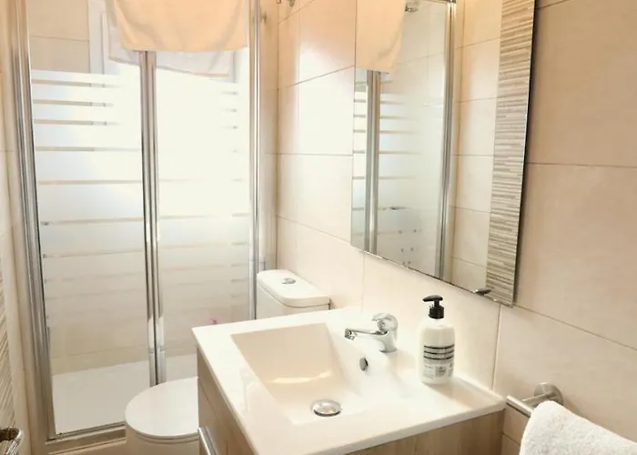 Notel Club - Apartamentorojo En Cueto شقة *